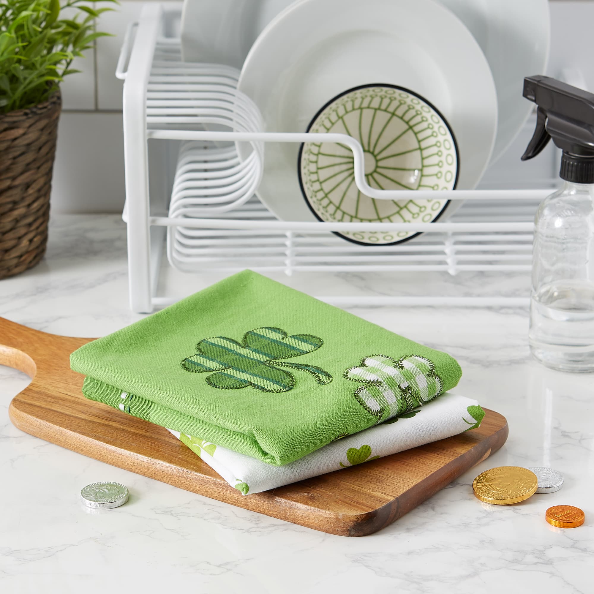 DII&#xAE; Green &#x26; White Shamrock Lucky Day Dishtowels, 2ct.